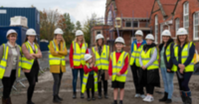 Parents receive sneak peek of Powys’ new flagship primary school